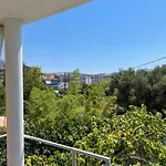 Little 1 Guest house