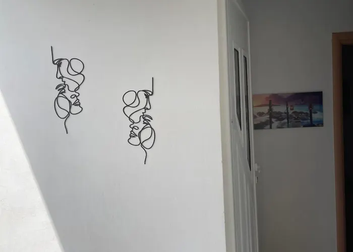 בית הארחה Little 1 3*