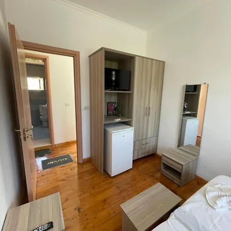 Guest house Gezos